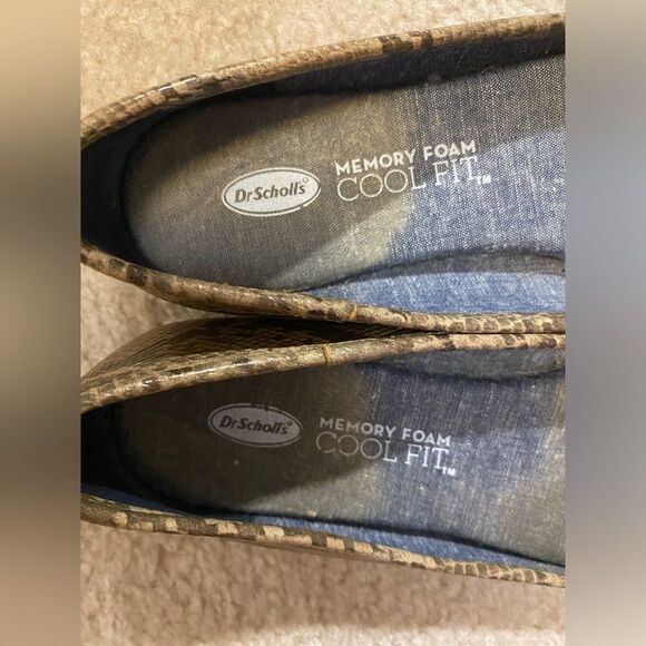 Dr. Scholl's Memory Foam Sandals - Picture 5 of 5